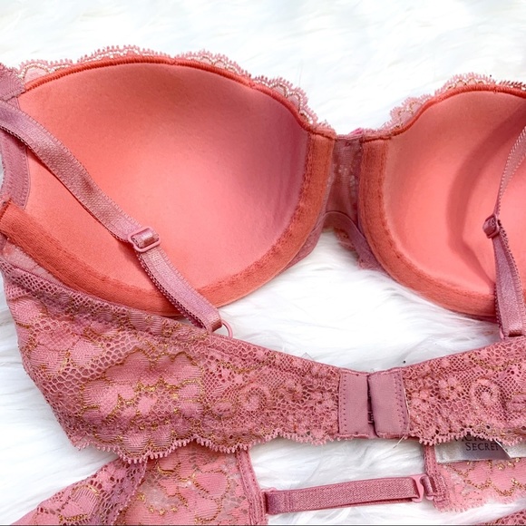 Victoria’s Secret Dream Angels Bra Garter Set, 32C - Picture 6 of 7